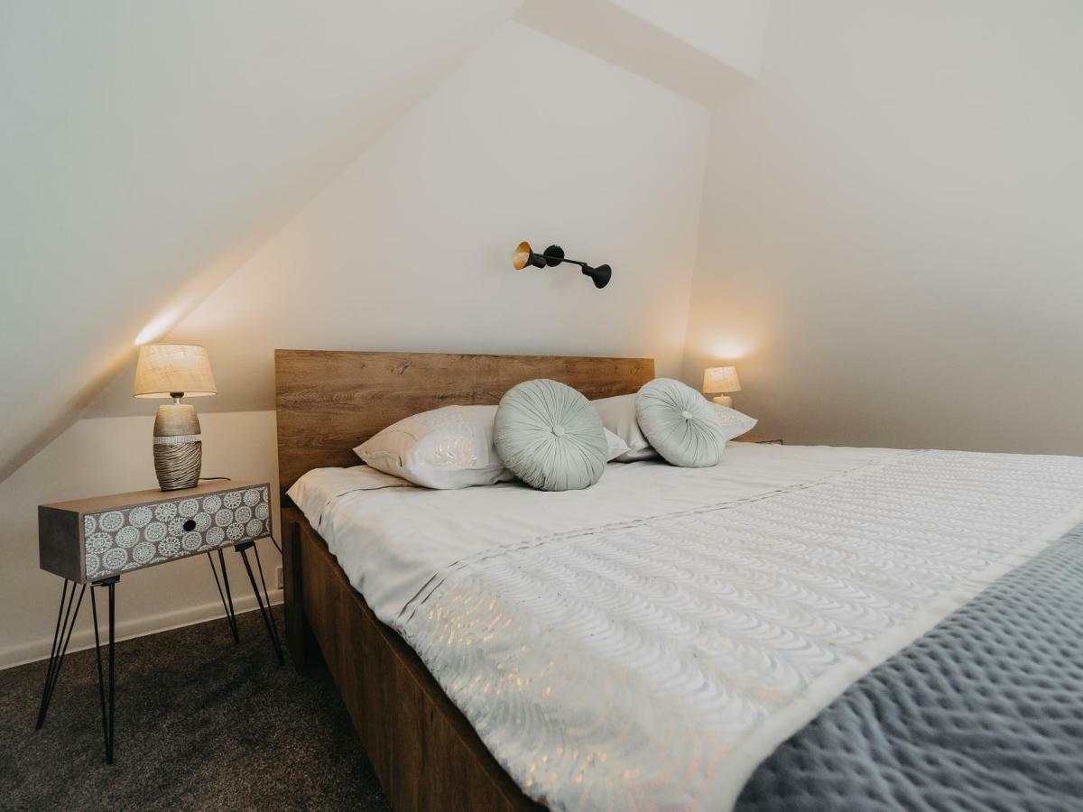 Apartament Rynek Pniewy Pniewy  Exteriör bild
