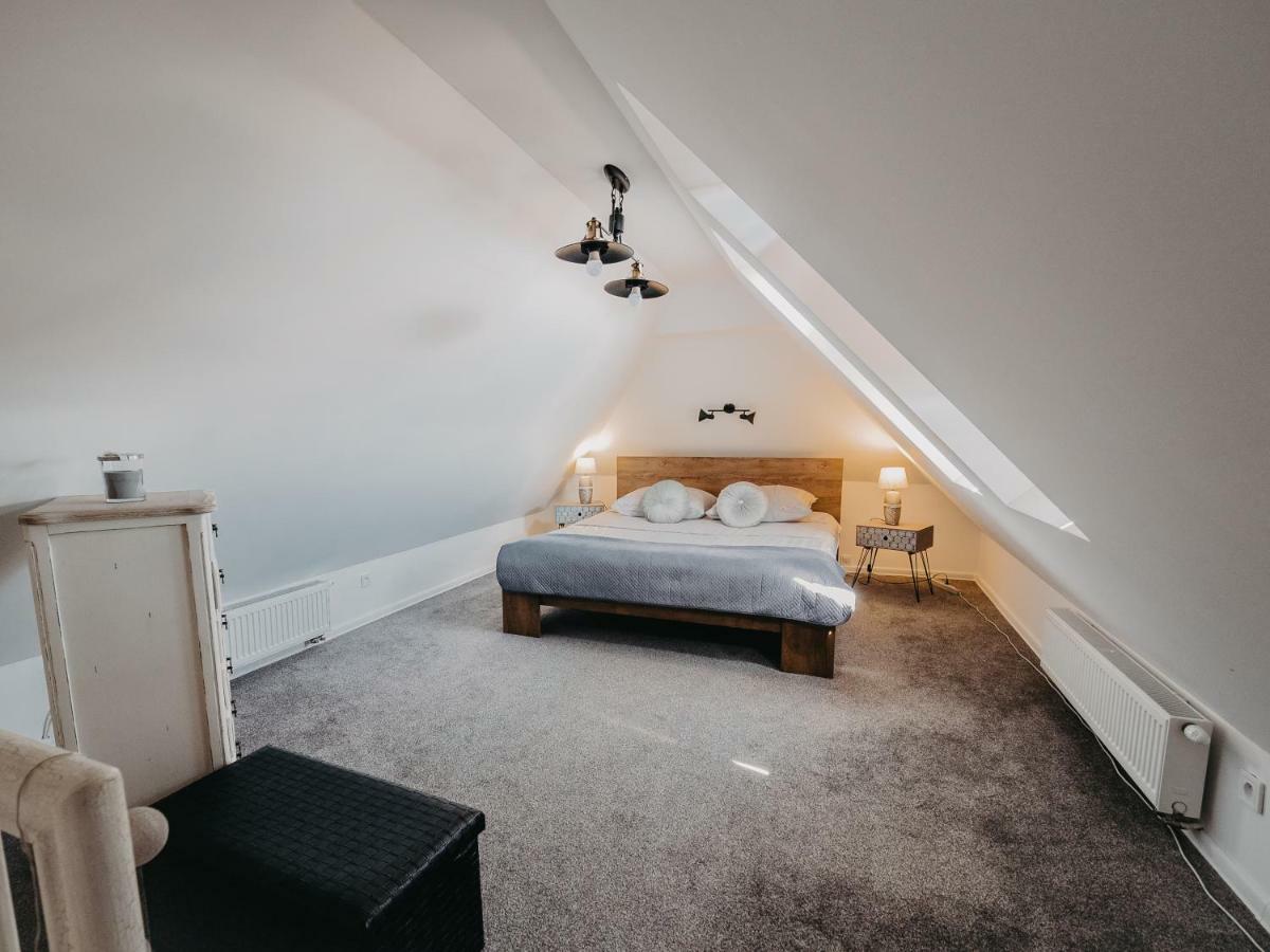 Apartament Rynek Pniewy Pniewy  Exteriör bild