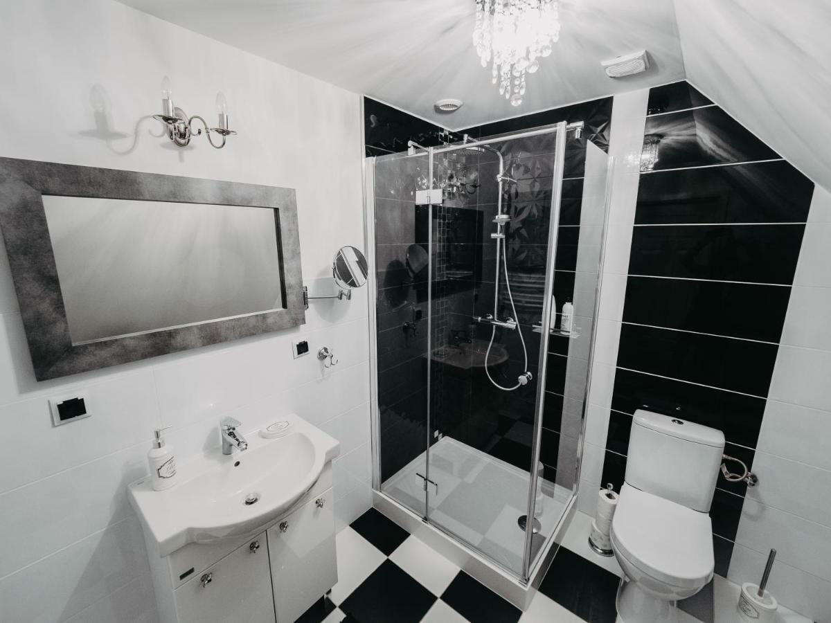 Apartament Rynek Pniewy Pniewy  Exteriör bild